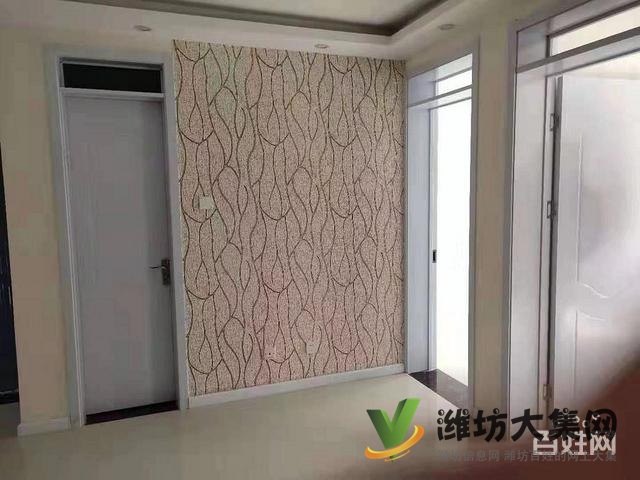 前姚小區(qū)4樓 精裝修便宜出售拎包入住