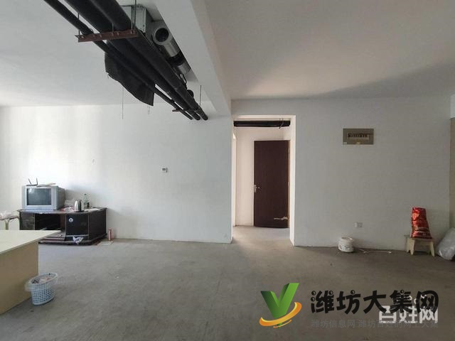 東方太陽(yáng)城電梯房大H戶(hù)型150平120萬(wàn)車(chē)位10萬(wàn)