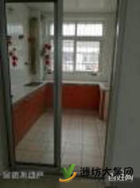 教授新村多層104平兩室?guī)к噹?kù)56萬(wàn)過(guò)戶