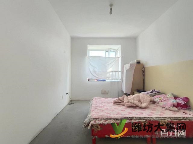 東方太陽(yáng)城電梯房大H戶(hù)型150平120萬(wàn)車(chē)位10萬(wàn)