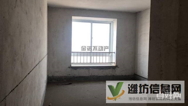 巴龍國際北區(qū)多層5樓160平帶車庫南北通透75萬