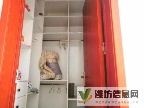 新河西學(xué)校近浞河 六號 電梯洋房 更名貸款 精裝三