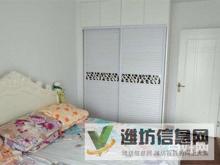 廣文*** 東風街 鳶飛路名門現(xiàn)代城 精裝三室朝陽108萬急