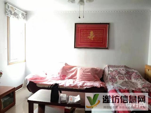 低樓層99平三室兩廳精裝 百匯市場(chǎng)近房主急售看房方便