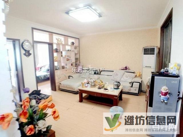 一樓帶院98平方萬達(dá)近恒泰園多層一樓帶院子三室出稅