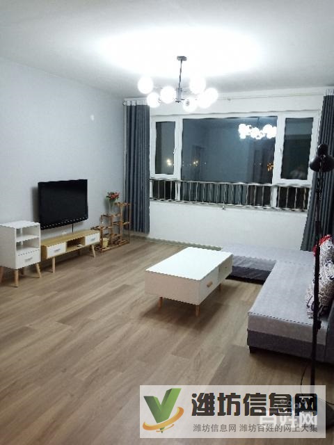 高新市府廣場(chǎng)現(xiàn)代錦繡城首次出租