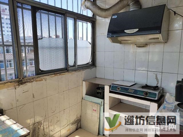 新佳樂家附近煙市街精裝房三室低.價(jià)出租拎包入住