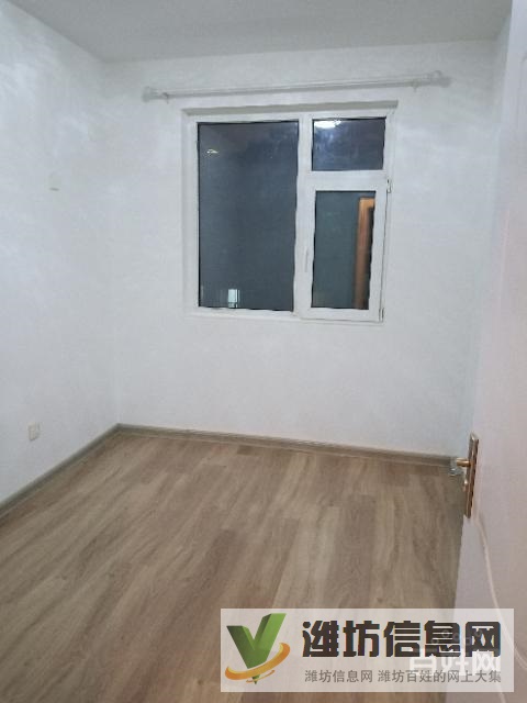 高新市府廣場(chǎng)現(xiàn)代錦繡城首次出租