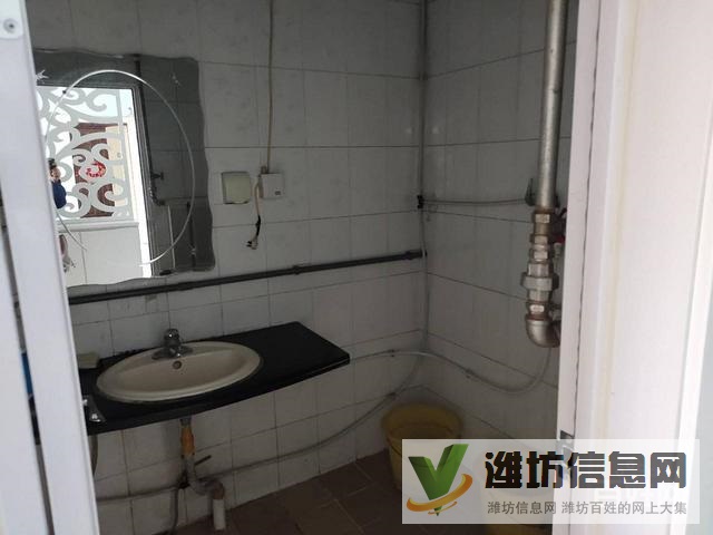 新佳樂家附近煙市街精裝房三室低.價(jià)出租拎包入住