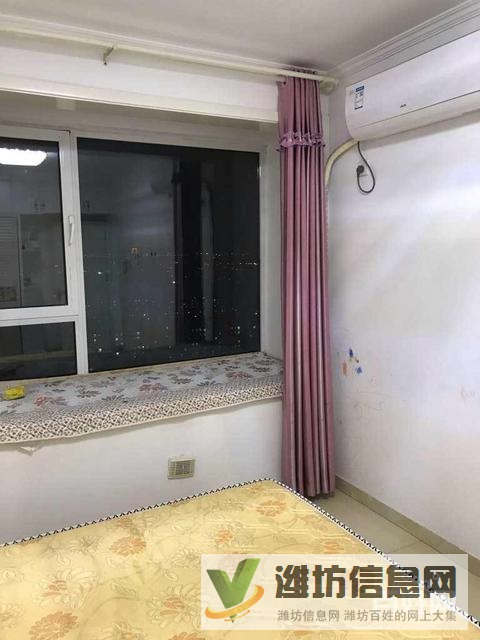 萬(wàn)合華庭精裝修兩室出租