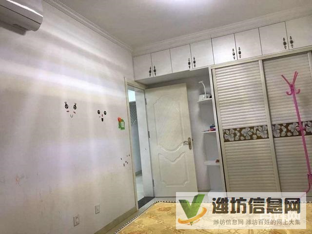 萬(wàn)合華庭精裝修兩室出租