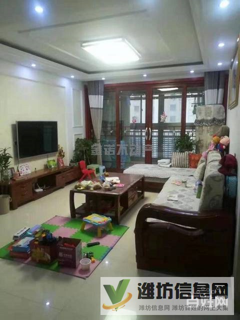 《世紀(jì)星城》精裝三室有車位123平三室過戶貸款