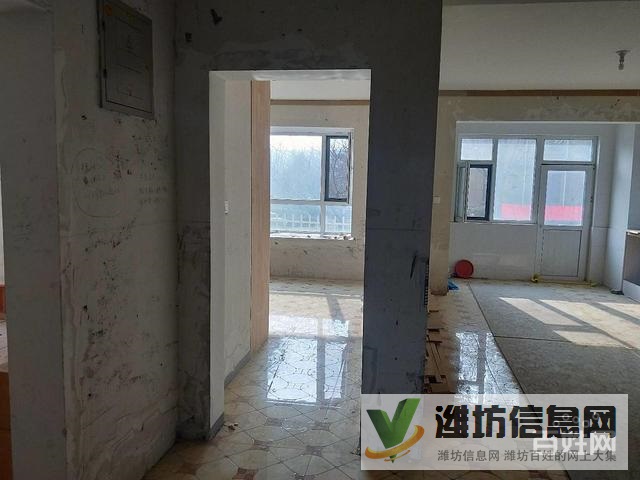 清河壟塬小高層一樓帶院 帶子母車位儲(chǔ)藏室 簡(jiǎn)裝三室