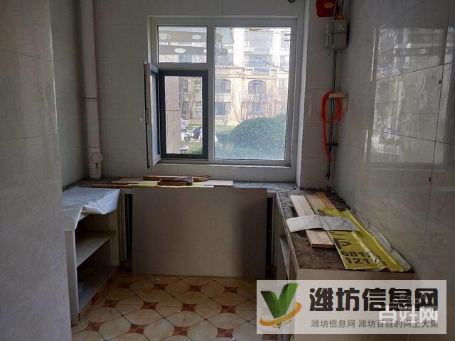 清河壟塬小高層一樓帶院 帶子母車位儲(chǔ)藏室 簡(jiǎn)裝三室