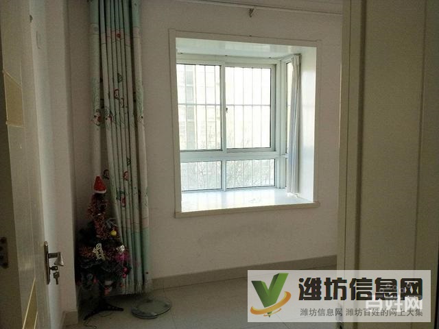 新城明珠多層三樓三室118平 帶車(chē)庫(kù) 前后陽(yáng)臺(tái)93