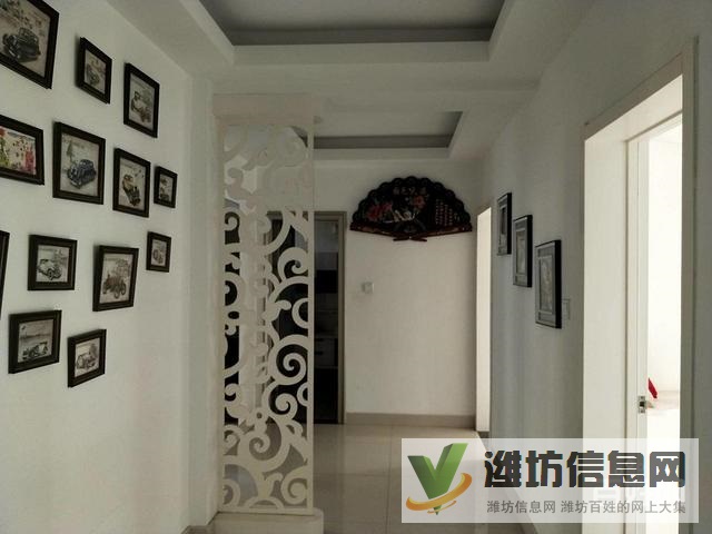 新城明珠多層三樓三室118平 帶車(chē)庫(kù) 前后陽(yáng)臺(tái)93