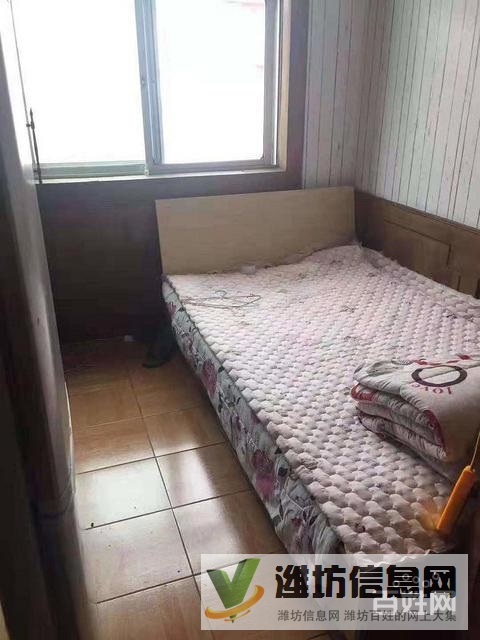 月河路小學(xué)近 四樓三室 可貸款 63平 32.5萬(wàn)