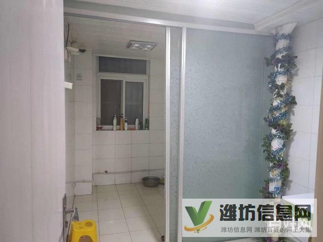 湖景龍灣精裝多層二樓150方急售