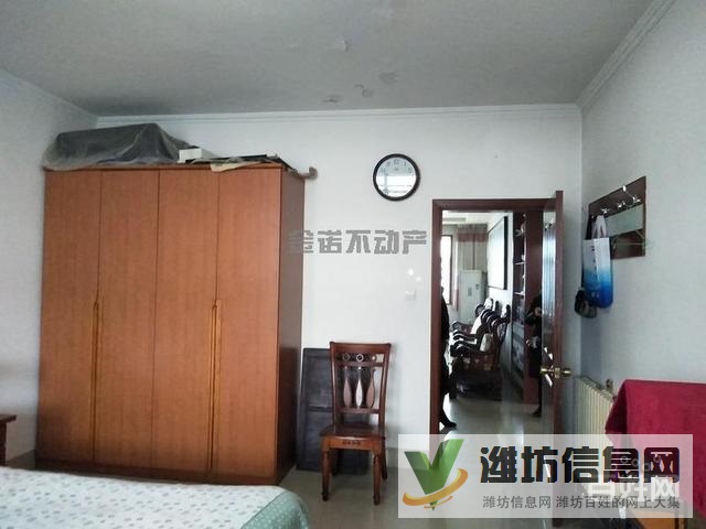 日報社西臨 科技中心大三室153平帶車位儲藏室僅售