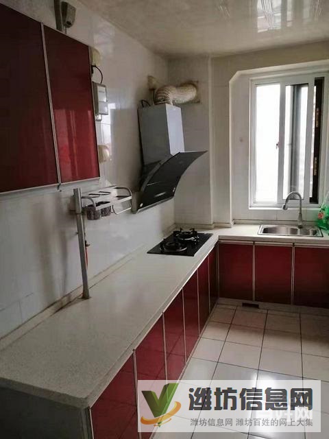 大華中央城豪華裝修3室?guī)У叵麓筌噹旒揖呒译婟R全三塊空調(diào)