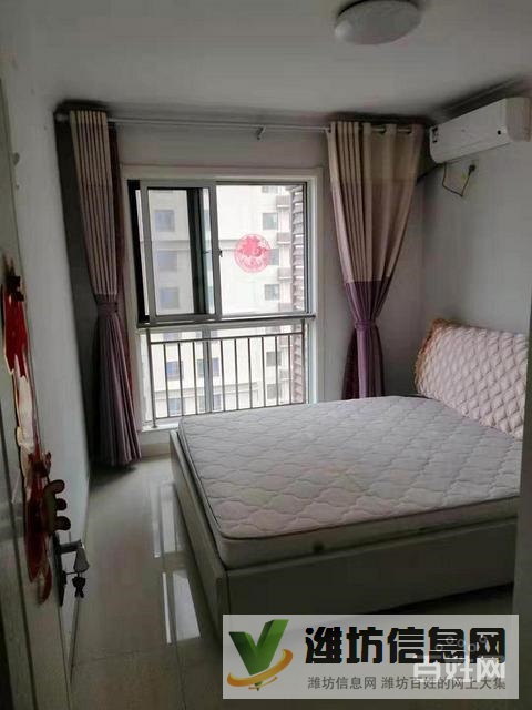 大華中央城豪華裝修3室?guī)У叵麓筌噹旒揖呒译婟R全三塊空調(diào)