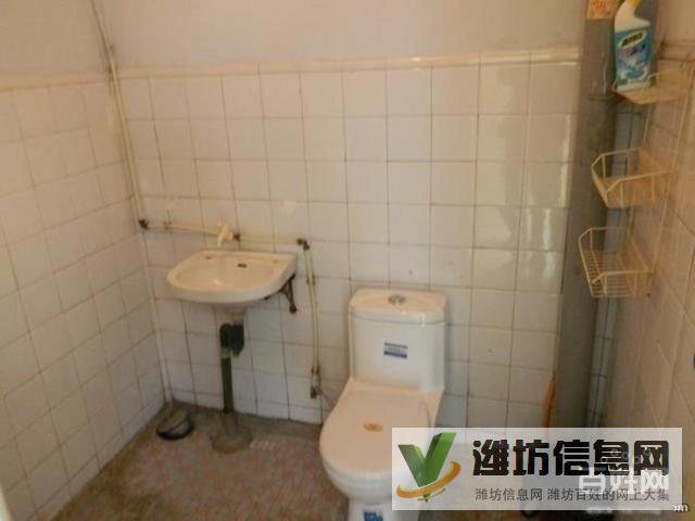 萬(wàn)達(dá) 泰華近 3室1廳1衛(wèi)拎包入住