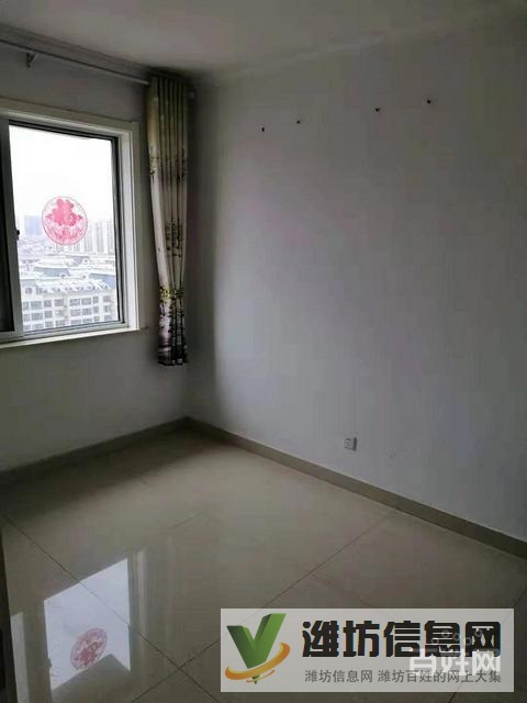 大華中央城豪華裝修3室?guī)У叵麓筌噹旒揖呒译婟R全三塊空調(diào)