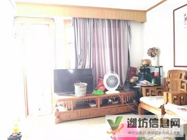 華實(shí)小區(qū) 多層2樓 精裝修 三室朝陽(yáng)無(wú)稅急售97萬(wàn)