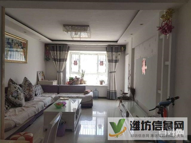 興華學(xué)qu房領(lǐng)秀城精裝三室多層四樓帶倉(cāng)庫(kù)55萬(wàn)