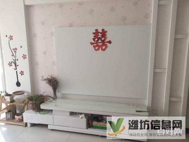 興華學(xué)qu房領(lǐng)秀城精裝三室多層四樓帶倉(cāng)庫(kù)55萬(wàn)