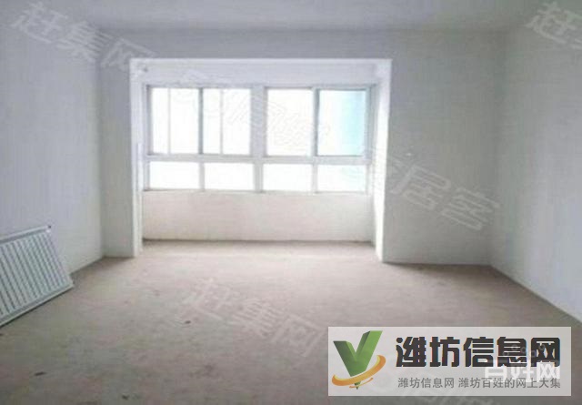 濰縣中路榮府小區(qū) 143平 客廳朝陽(yáng)三室朝陽(yáng) 毛坯