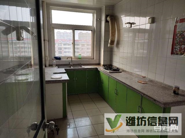 興華學(xué)校學(xué)區(qū)房青云花園精裝房一套128平.低價(jià)售