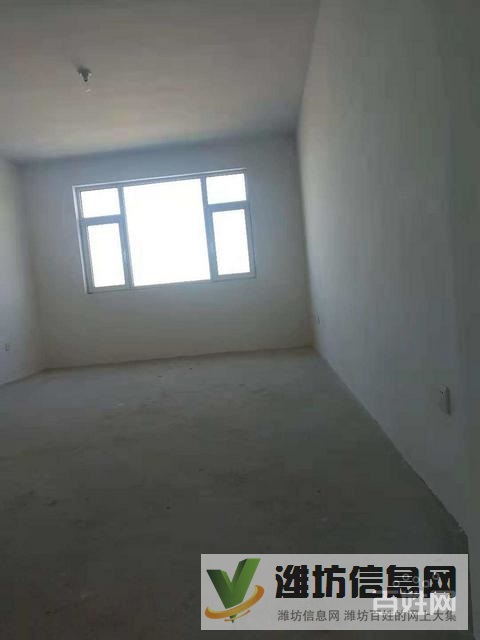 首付十萬 買濰城區(qū)政府實(shí)驗(yàn)小學(xué)旁 凡爾賽麗都大三室