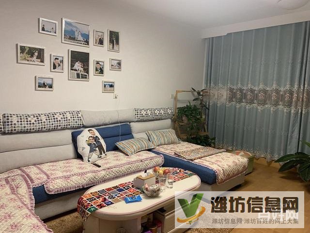 秋實(shí)小區(qū) 帶朝陽(yáng)車(chē)庫(kù) 精裝修 證全契稅沒(méi)滿(mǎn)2