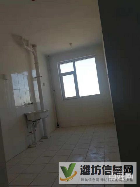 首付十萬 買濰城區(qū)政府實(shí)驗(yàn)小學(xué)旁 凡爾賽麗都大三室