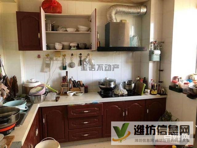 港苑新空間 超級(jí)稀缺的好房子精裝修送陽(yáng)面大車庫(kù)